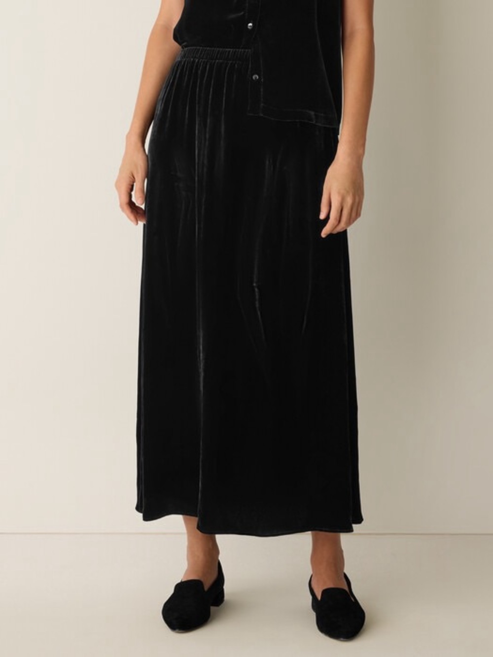 Eileen Fisher Black Velvet Midi Skirt
